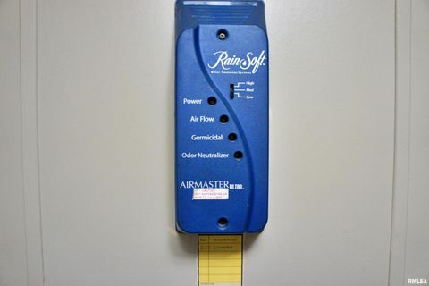 Tiny photo for 6752 S US 45 Road, Brookport, IL 62910 (MLS # EB459607)