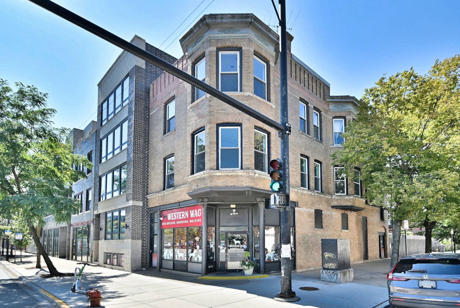 1458 N Western Avenue 2