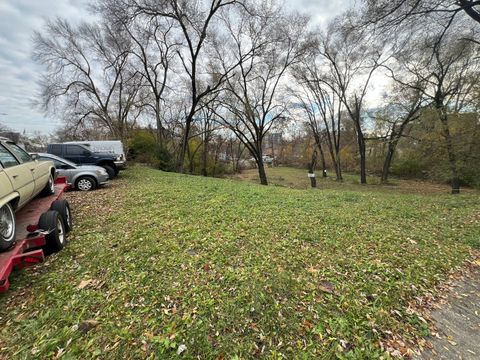 Tiny photo for 945 N Mill Street, Pontiac, IL 61764 (MLS # 12522838)