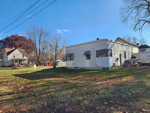 Tiny photo for 945 N Mill Street, Pontiac, IL 61764 (MLS # 12522838)