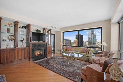 Tiny photo for 130 N Garland Court #4801, Chicago, IL 60602 (MLS # 12462503)