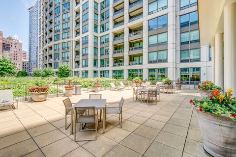 Tiny photo for 130 N Garland Court #4801, Chicago, IL 60602 (MLS # 12462503)