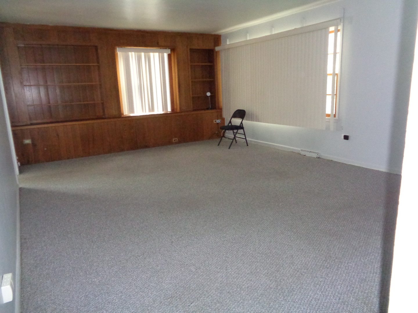 167 N Wood Dale Road