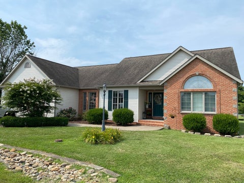 Photo of 3221 Palomino Court, Herrin, IL 62948 (MLS # 12774236)