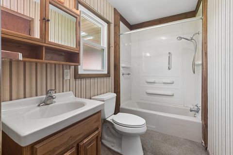 Tiny photo for 130 Lee Street, Manhattan, IL 60442 (MLS # 12680161)