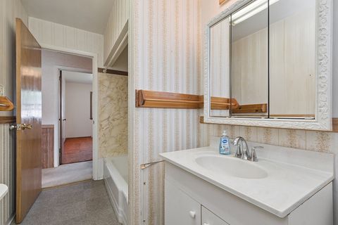 Tiny photo for 130 Lee Street, Manhattan, IL 60442 (MLS # 12680161)