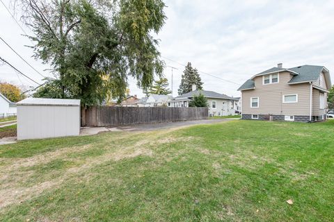 Tiny photo for 7124 26th Avenue, Kenosha, WI 53143 (MLS # 12508418)