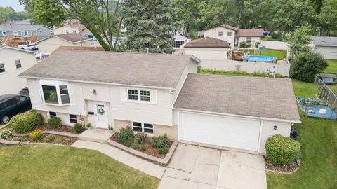 Tiny photo for 5700 Victoria Drive, Oak Forest, IL 60452 (MLS # 12709775)