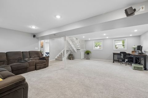 Tiny photo for 5700 Victoria Drive, Oak Forest, IL 60452 (MLS # 12709775)