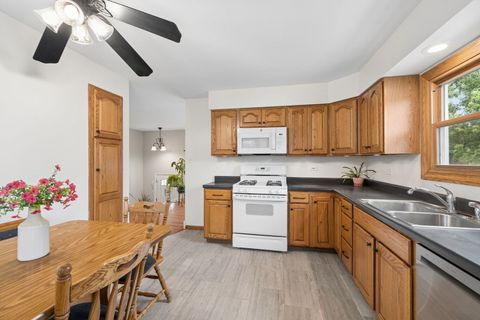 Tiny photo for 5700 Victoria Drive, Oak Forest, IL 60452 (MLS # 12709775)