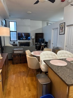 1464 S Michigan Avenue 811