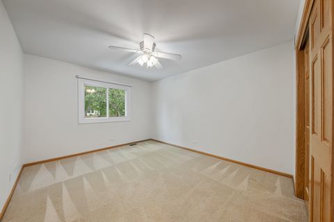 Tiny photo for 604 Bethany Drive, Shorewood, IL 60404 (MLS # 12504606)