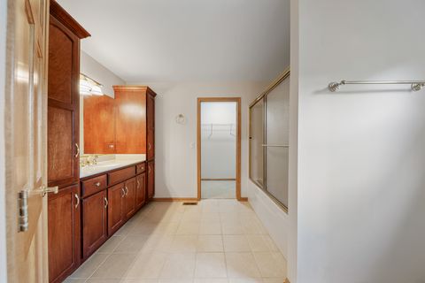 Tiny photo for 604 Bethany Drive, Shorewood, IL 60404 (MLS # 12504606)