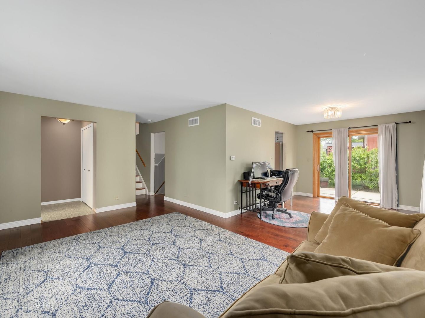 6955 PARKVIEW Drive