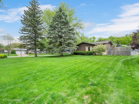 Tiny photo for 6955 PARKVIEW Drive, Downers Grove, IL 60516 (MLS # 12633809)