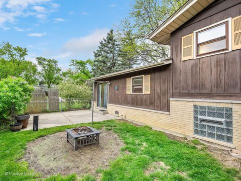 Tiny photo for 6955 PARKVIEW Drive, Downers Grove, IL 60516 (MLS # 12633809)
