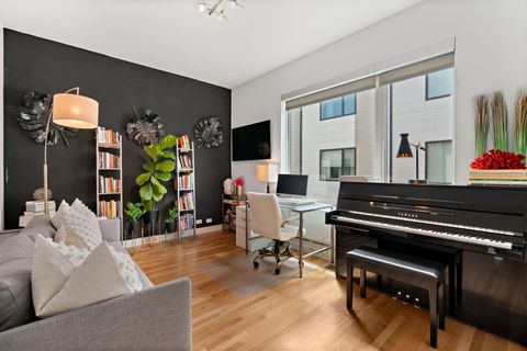 Tiny photo for 441 W Hobbie Street, Chicago, IL 60610 (MLS # 12564378)