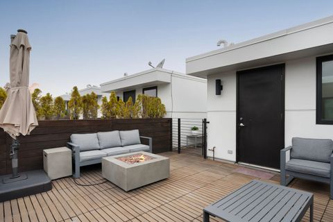 Tiny photo for 441 W Hobbie Street, Chicago, IL 60610 (MLS # 12564378)