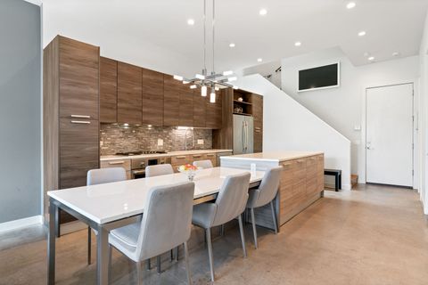 Tiny photo for 441 W Hobbie Street, Chicago, IL 60610 (MLS # 12564378)