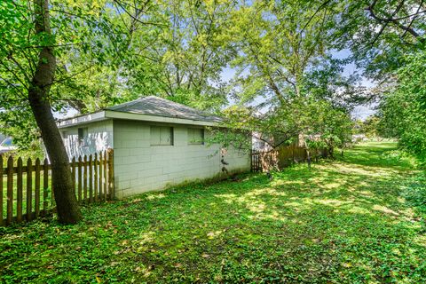 Tiny photo for 2100 S Washington Street, Lockport, IL 60441 (MLS # 12448865)