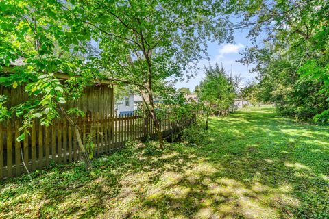 Tiny photo for 2100 S Washington Street, Lockport, IL 60441 (MLS # 12448865)
