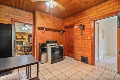 Tiny photo for 2100 S Washington Street, Lockport, IL 60441 (MLS # 12448865)