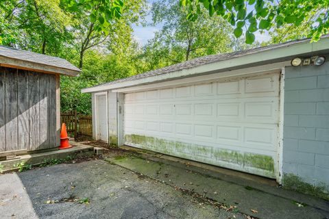 Tiny photo for 2100 S Washington Street, Lockport, IL 60441 (MLS # 12448865)
