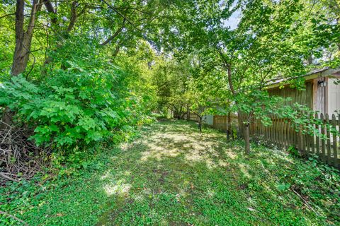 Tiny photo for 2100 S Washington Street, Lockport, IL 60441 (MLS # 12448865)