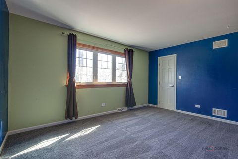 Tiny photo for 188 W Center Street, Wood Dale, IL 60191 (MLS # 12543919)