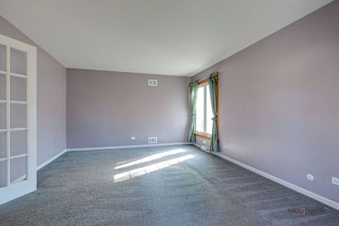 Tiny photo for 188 W Center Street, Wood Dale, IL 60191 (MLS # 12543919)