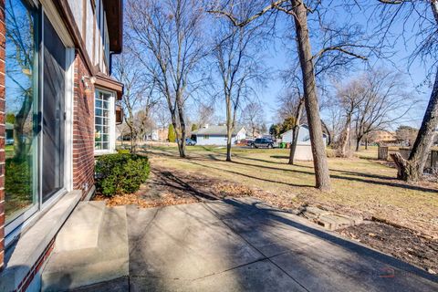 Tiny photo for 188 W Center Street, Wood Dale, IL 60191 (MLS # 12543919)