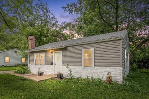 Tiny photo for 307 Louis Road, Joliet, IL 60433 (MLS # 12691048)
