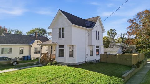 Tiny photo for 1103 Highland Avenue, Dixon, IL 61021 (MLS # 12505756)