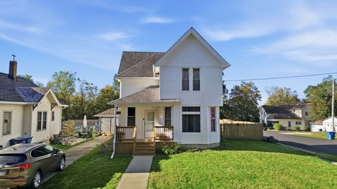 Tiny photo for 1103 Highland Avenue, Dixon, IL 61021 (MLS # 12505756)