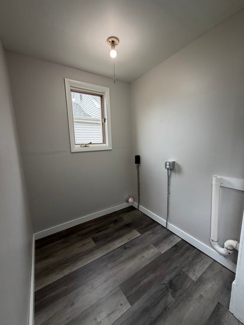 Tiny photo for 603 W Oakland Avenue, Bloomington, IL 61701 (MLS # 12755414)