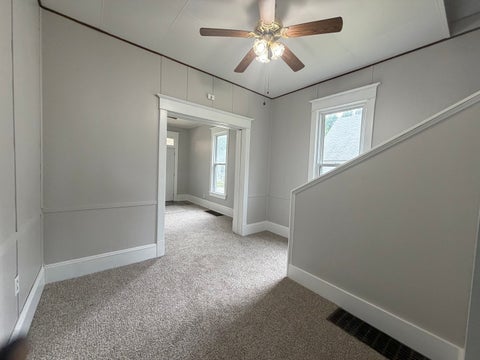 Tiny photo for 603 W Oakland Avenue, Bloomington, IL 61701 (MLS # 12755414)