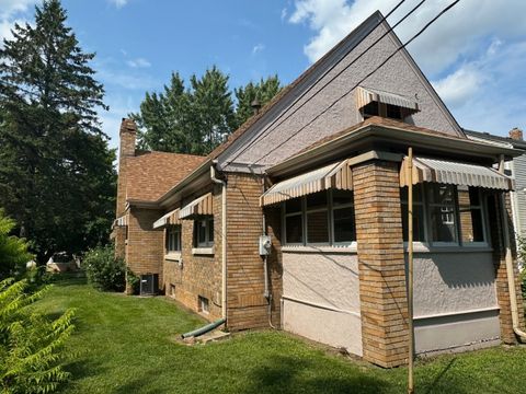 Tiny photo for 2231 9th Avenue, Rockford, IL 61104 (MLS # 12435459)