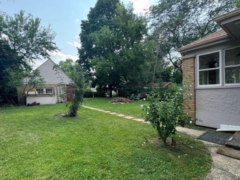 Tiny photo for 2231 9th Avenue, Rockford, IL 61104 (MLS # 12435459)