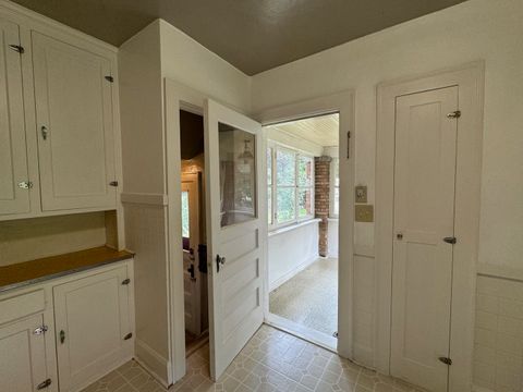 Tiny photo for 2231 9th Avenue, Rockford, IL 61104 (MLS # 12435459)