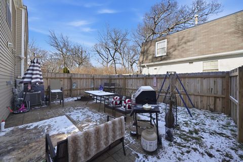 Tiny photo for 16 Forest Lane, Cary, IL 60013 (MLS # 12545986)