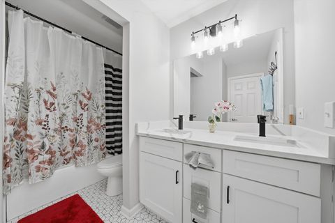 Tiny photo for 16 Forest Lane, Cary, IL 60013 (MLS # 12545986)