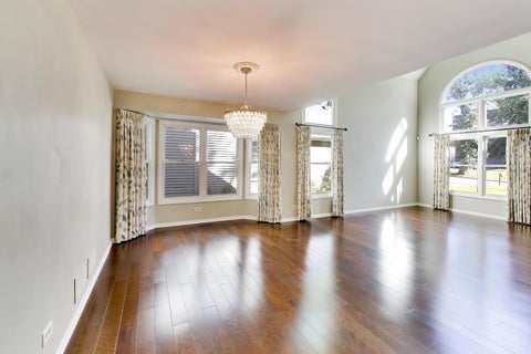 Tiny photo for 250 Knoll Street, Wheaton, IL 60187 (MLS # 12768474)