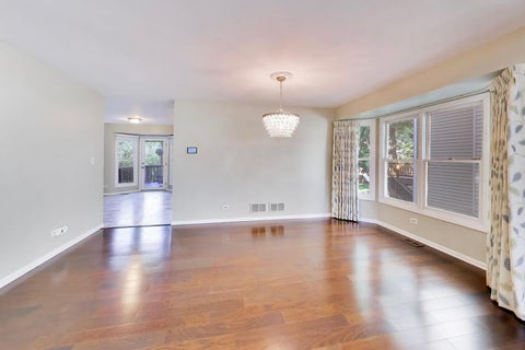 Tiny photo for 250 Knoll Street, Wheaton, IL 60187 (MLS # 12768474)