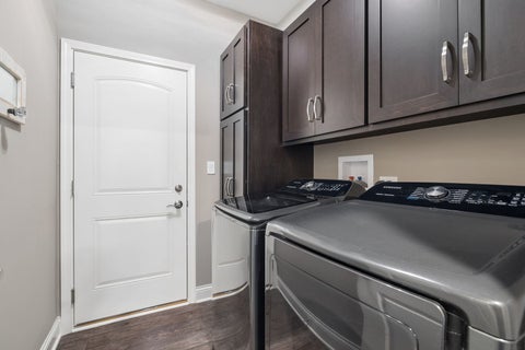 Tiny photo for 533 Sudbury Circle, Oswego, IL 60543 (MLS # 12759034)