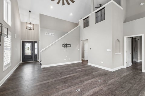 Tiny photo for 533 Sudbury Circle, Oswego, IL 60543 (MLS # 12759034)