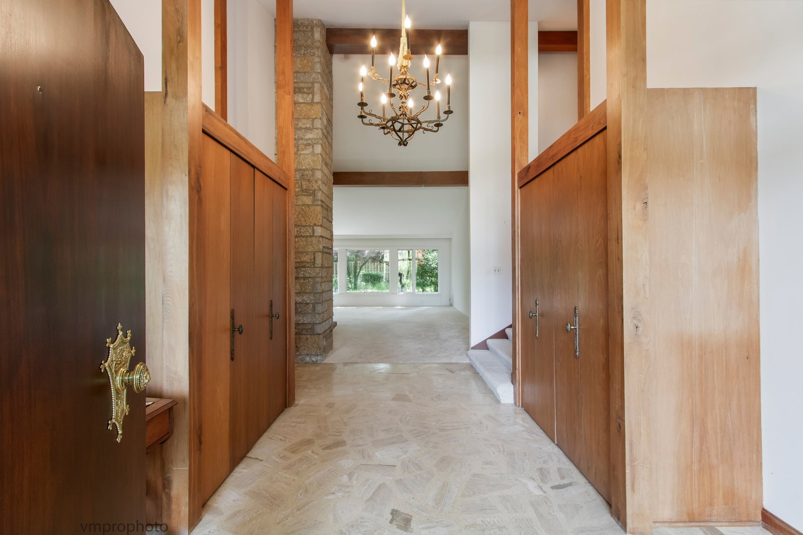 445 Chapel Hill Lane