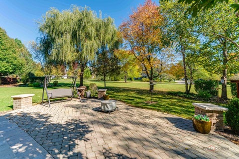 Tiny photo for 14241 Oakwood Court, Green Oaks, IL 60048 (MLS # 12788736)