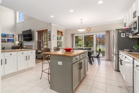 Tiny photo for 14241 Oakwood Court, Green Oaks, IL 60048 (MLS # 12788736)