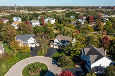 Tiny photo for 14241 Oakwood Court, Green Oaks, IL 60048 (MLS # 12788736)