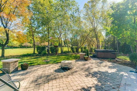 Tiny photo for 14241 Oakwood Court, Green Oaks, IL 60048 (MLS # 12788736)